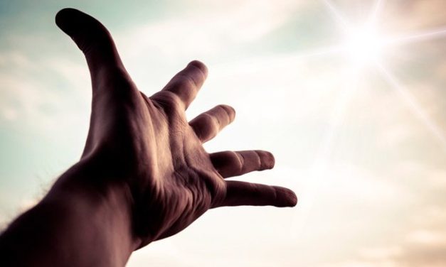 தேவனுடைய கரம் வல்லமையுள்ளது – குறுகினதல்ல