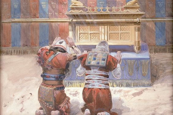 தேவனுடைய ஆசாரியர்கள் யார்?