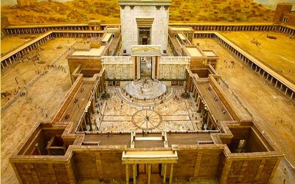 தேவாலயத்தில் இருந்த தேவ மகிமை